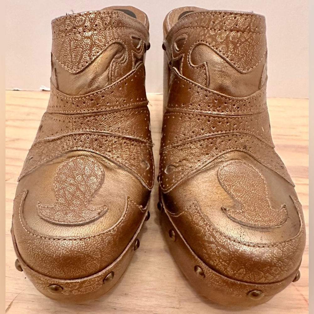Via Spiga Bronze Women's Mules - Picture 3 of 10